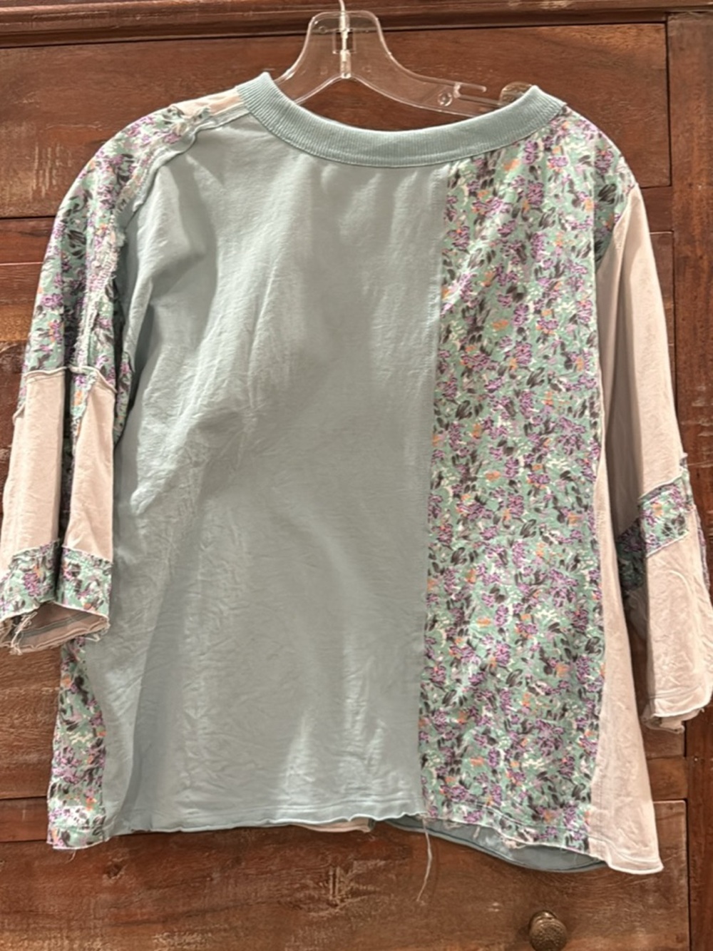 NWOT Easel Mixed Fabric Floral print Top